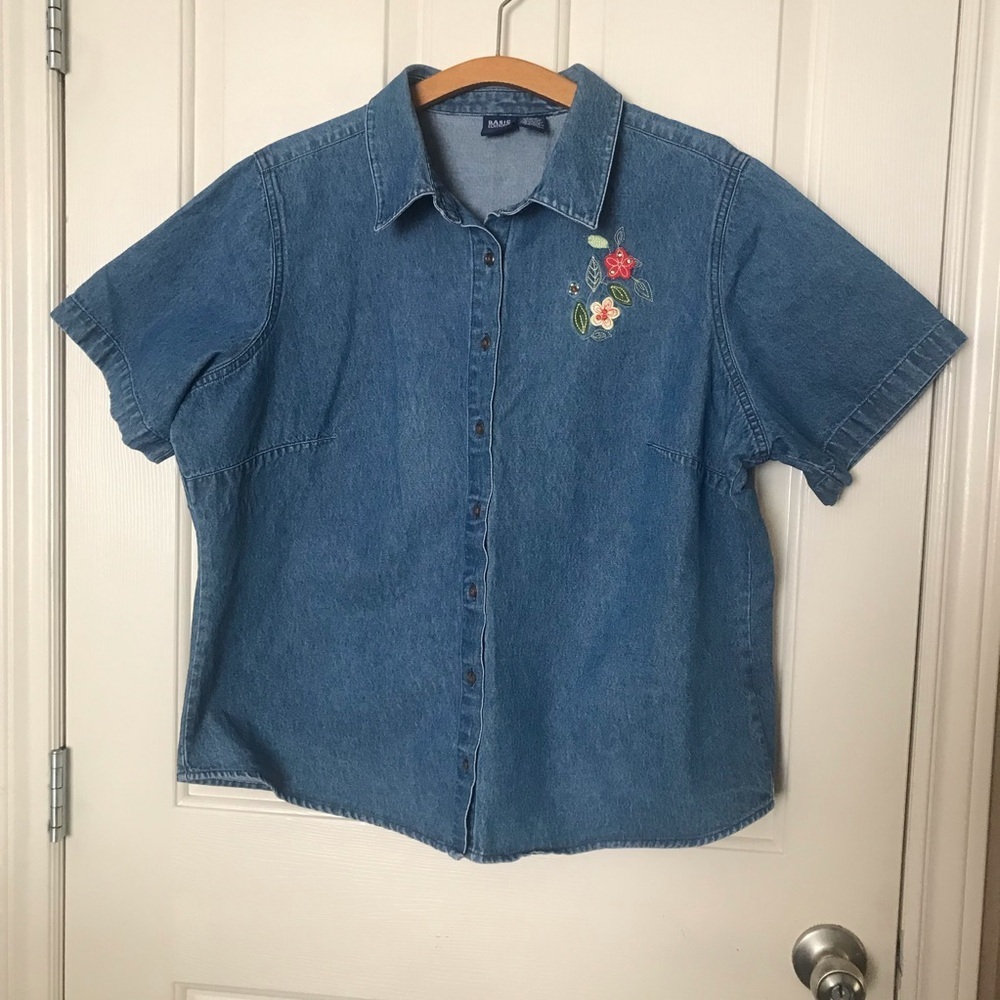 Vintage Basic Editions Denim Short Sleeve Shirt with Floral Embroidery Size 1X